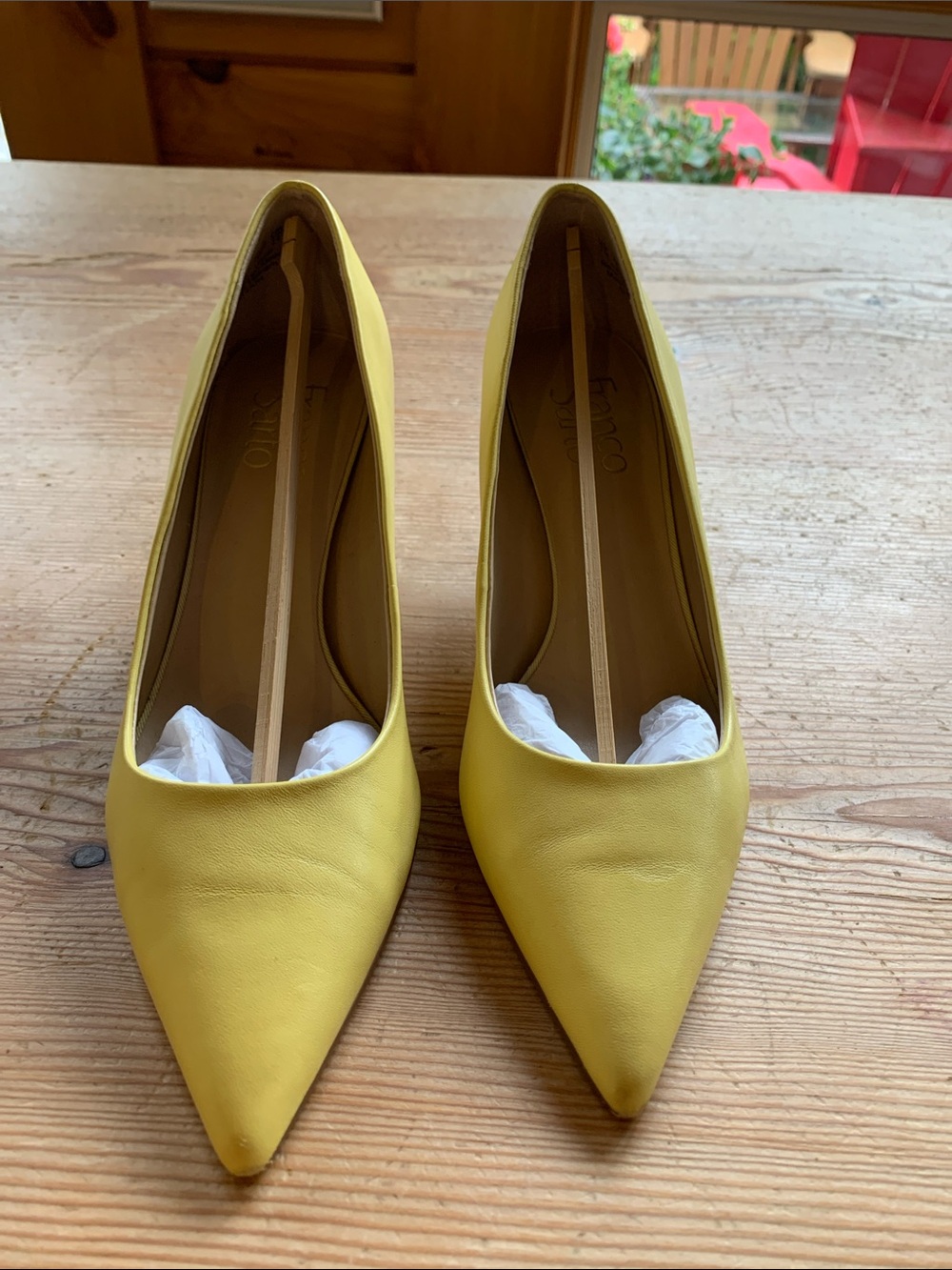 Franco sarta citron pump